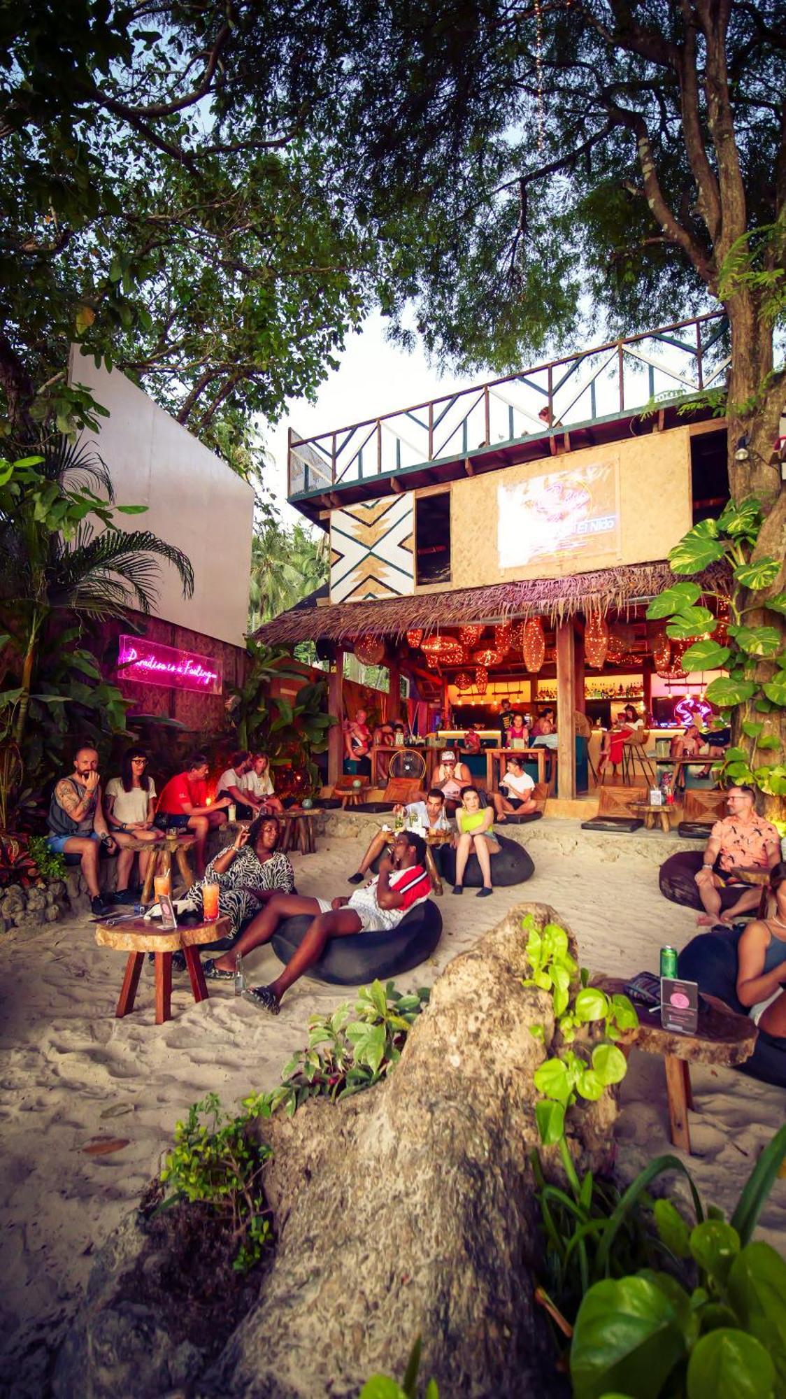 Sip Sunset Hostel And Lounge El Nido Exterior foto