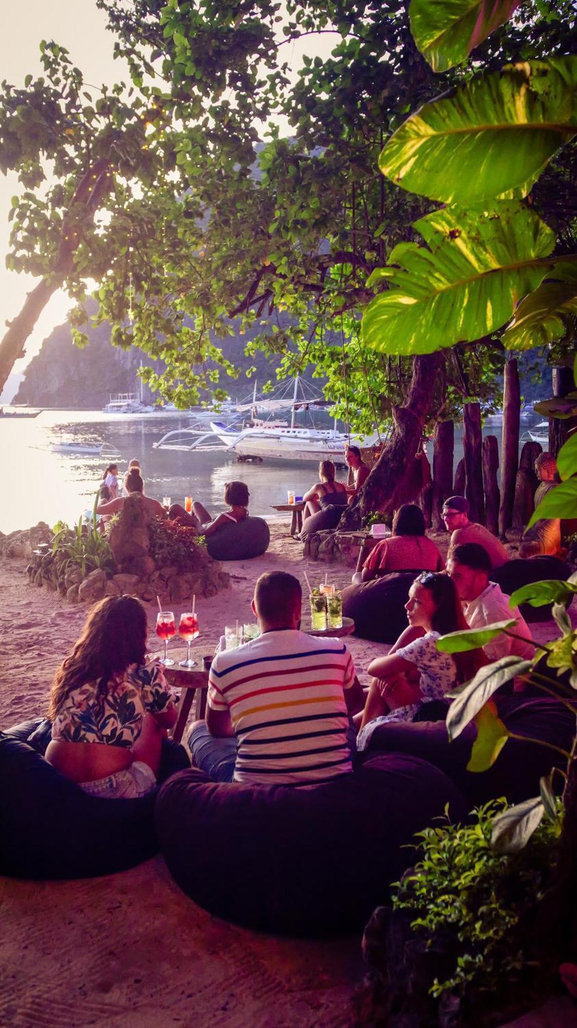 Sip Sunset Hostel And Lounge El Nido Exterior foto