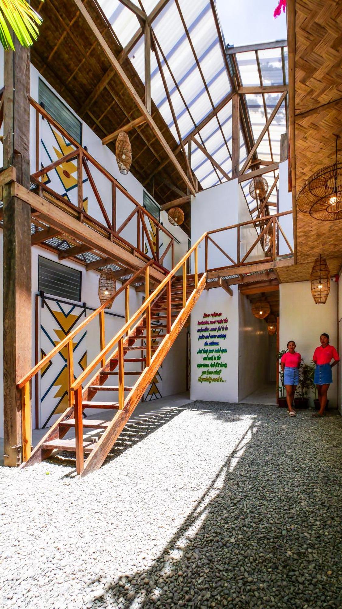 Sip Sunset Hostel And Lounge El Nido Exterior foto